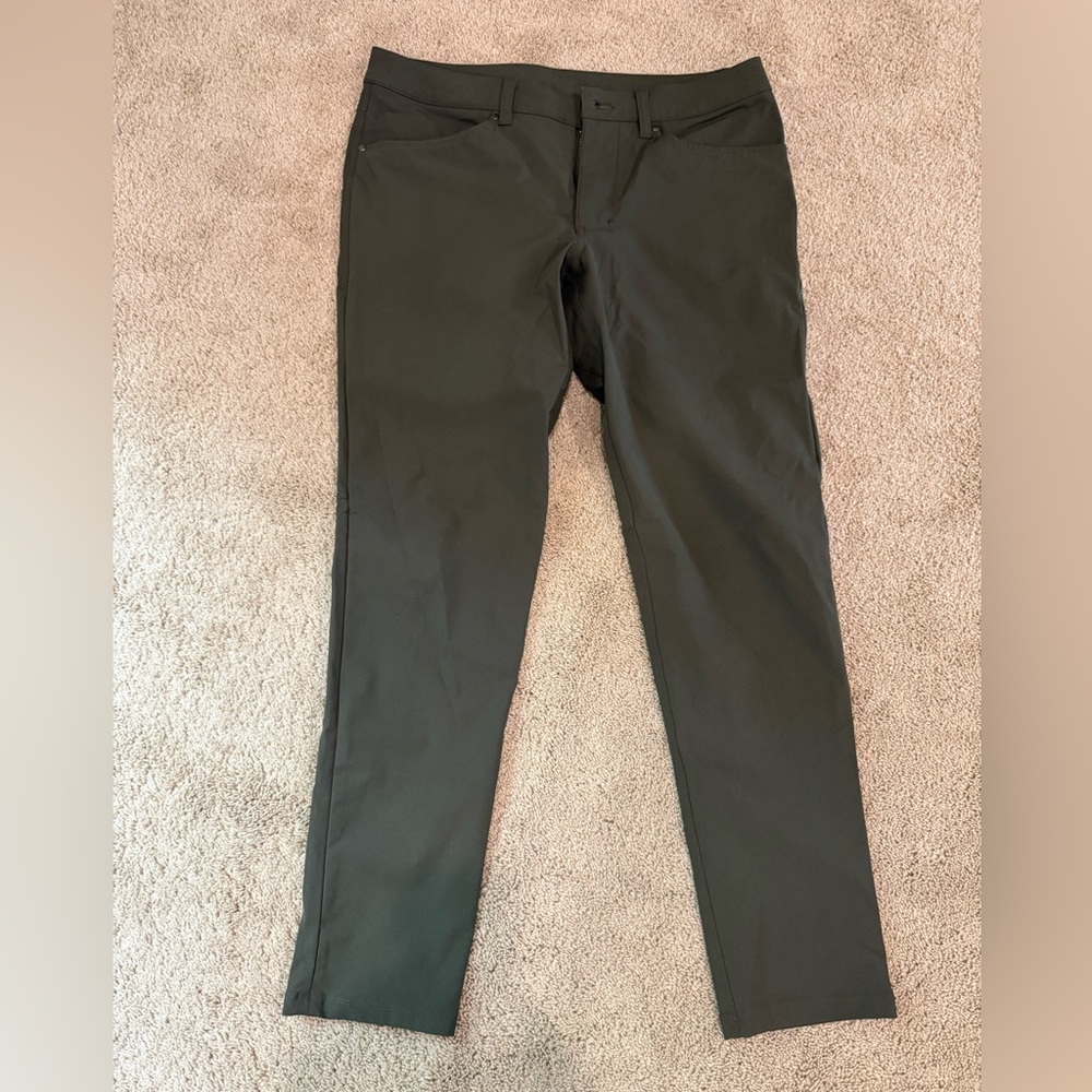 lululemon athletica Men's Olive Pants